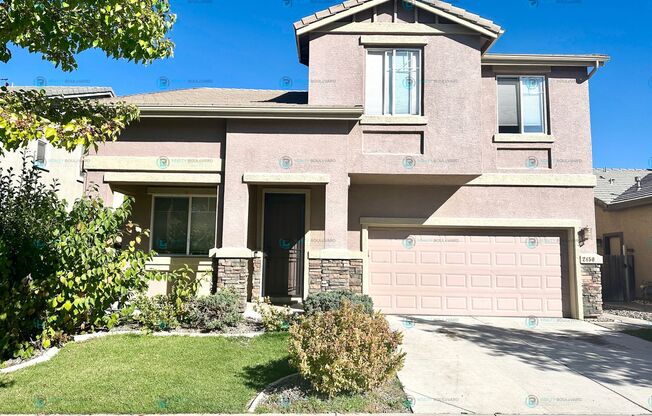 Gorgeous 4 Bedroom 2.5 Bathroom 2 Story Home!! Located in Spanish Springs!