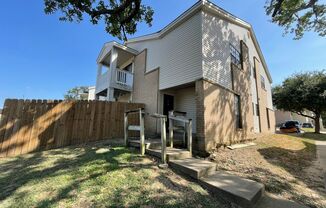 SUBLEASE AVAILABLE FOR IMMEDIATE MOVE IN - 2 Bedroom 2 Bathroom Condo