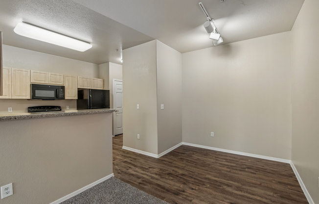 A1 Dining & Kitchen