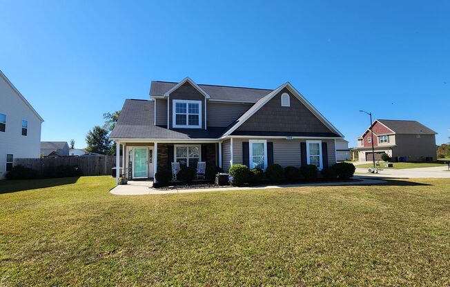 Fabulous 3 bed 2.5 bath home In Cape Fear School District!