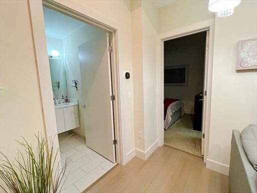1 bed, 1 bath, 500 sqft, $2,950, Unit 406