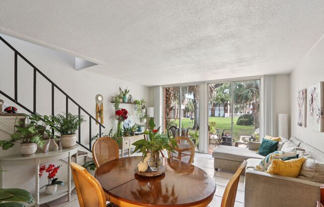 3 beds, 2 baths, 1,300 sqft, $1,450, Unit 7-044