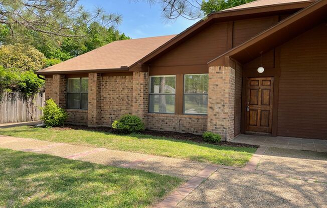 COMING SOON 2 BEDROOM 2 BATH DUPLEX IN EULESS