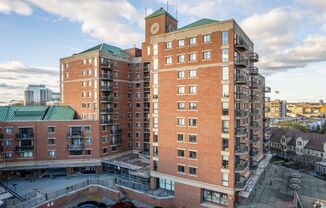 15 North Beacon St