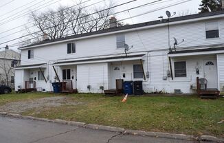 Welcome to the cozy two-bedroom townhouse located in Westland, MI.