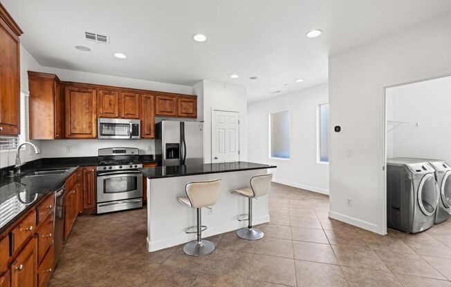 4 beds, 2.5 baths, $2,695