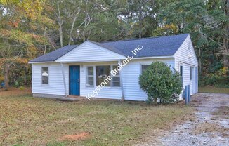 1123 GEORGE CIR