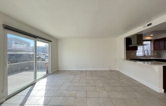 3 beds, 2 baths, $5,150, Unit A