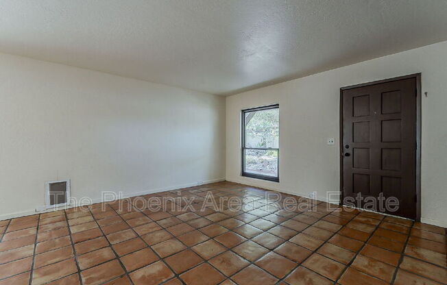 8638 S 51 ST