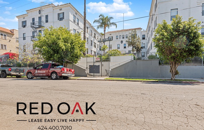 960 S. Oxford Avenue