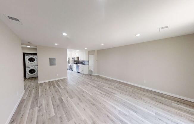 4 beds, 2 baths, $7,000, Unit 5062 55th St.