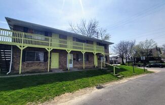 2888 Cleveland Ave