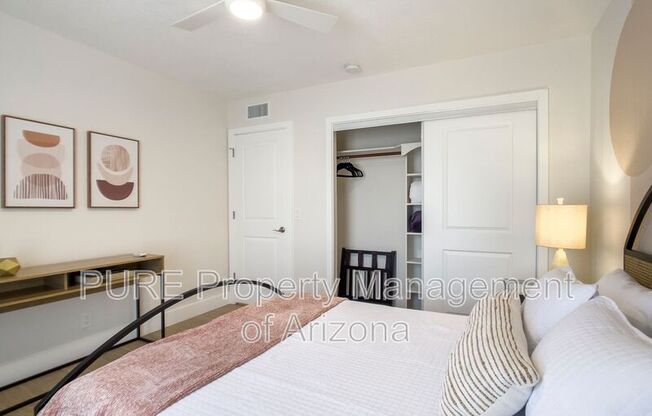 11201 N 45 WAY