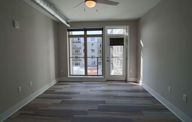 1 bed, 1 bath, 534 sqft, $1,395, Unit APT 519