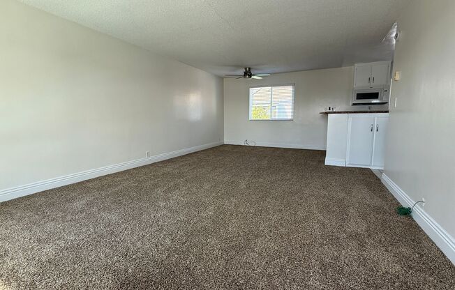 1 bed, 1 bath, 627 sqft, $2,195, Unit 30