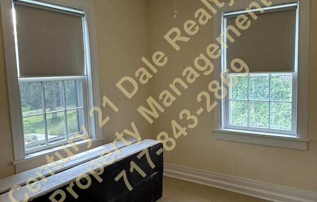 2 beds, 1.5 baths, $1,350