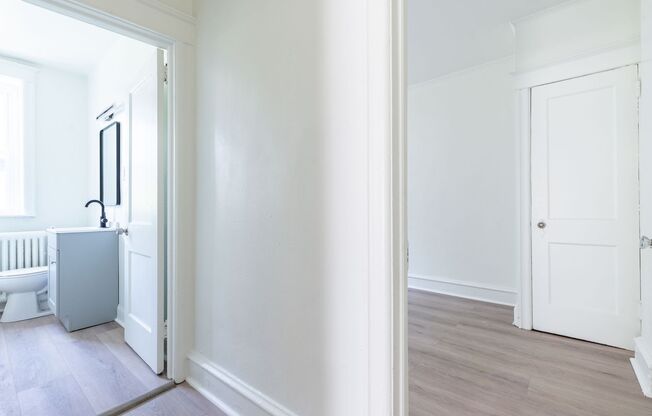 2 beds, 1 bath, 650 sqft, $1,420, Unit A1
