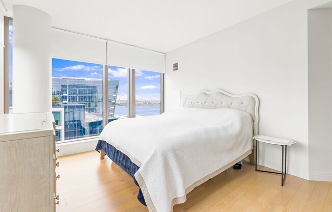 2 beds, 2.5 baths, 1,611 sqft, $14,900, Unit 2201