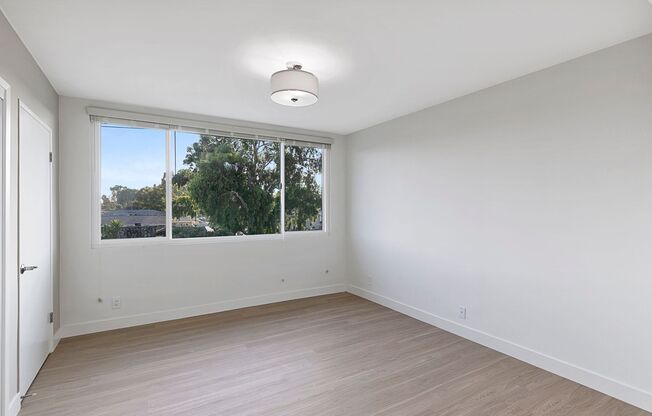 3 beds, 3 baths, 1,780 sqft, $5,750, Unit 204