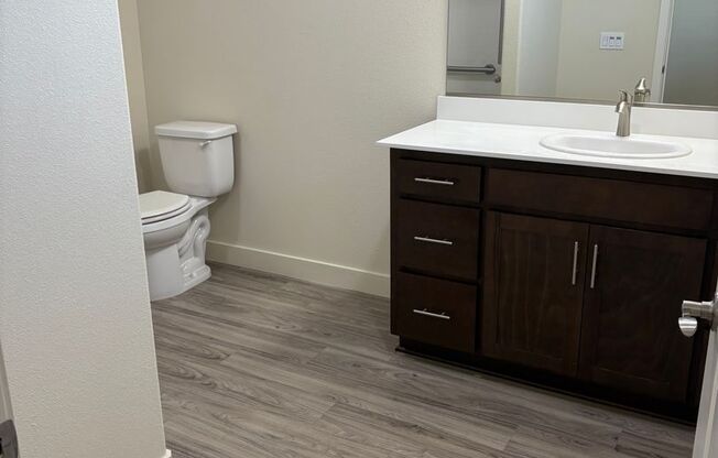 2 beds, 2 baths, 1,064 sqft, $2,271, Unit 1663 - 201