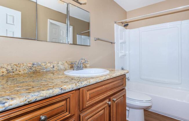 2 beds, 2 baths, $1,900