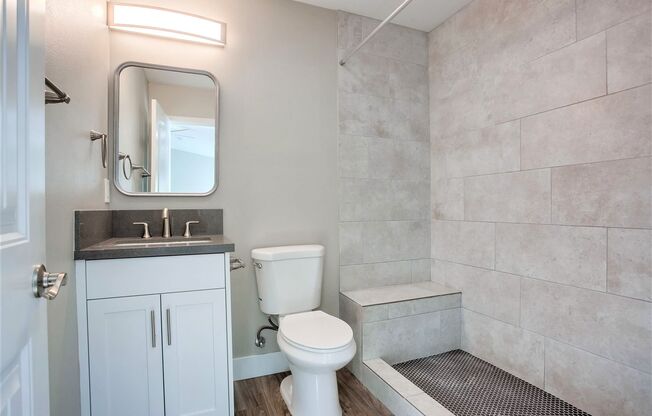 2 beds, 2 baths, 762 sqft, $3,395, Unit 25