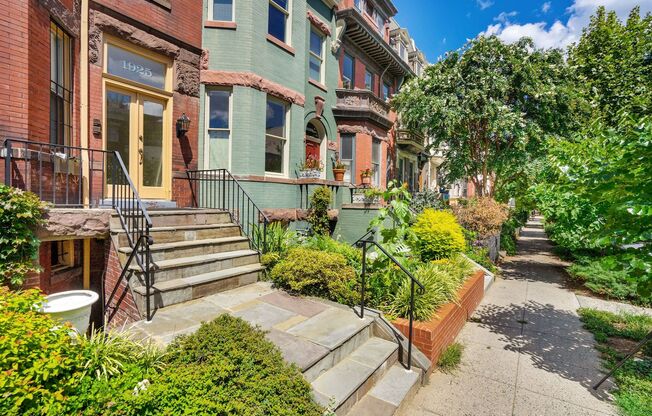 Professionally Managed// 3 Bedroom 2 Bathroom Condo // Kalorama/Dupont Circle// 1 Parking Spot Included