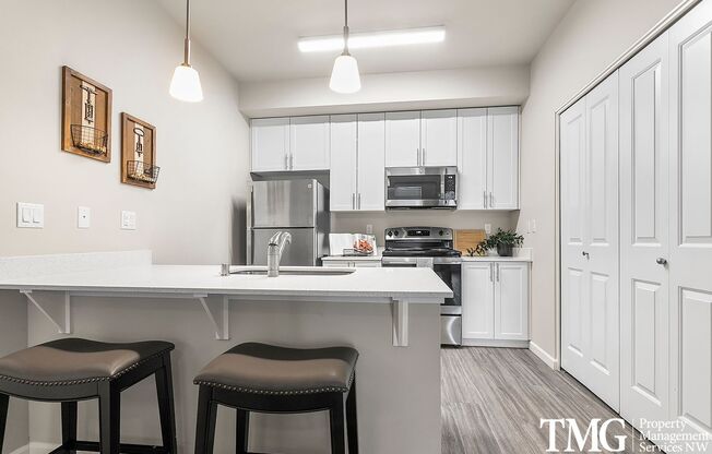 1 bed, 1 bath, 676 sqft, $1,590, Unit D227