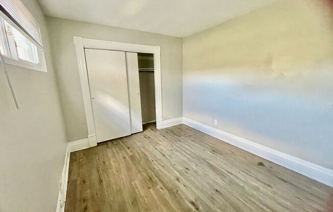 1 bed, 1 bath, 700 sqft, $650, Unit 2