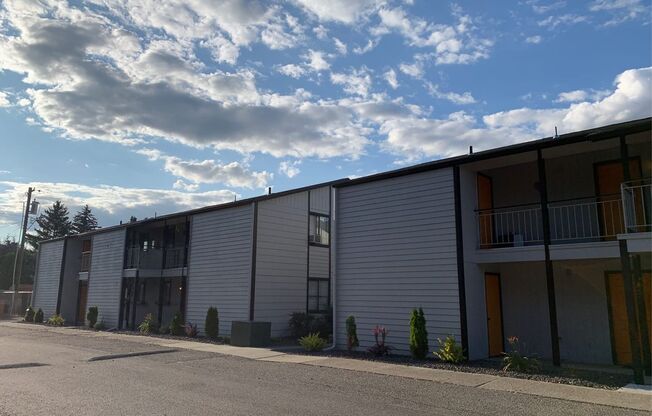 1 bed, 1 bath, 800 sqft, $1,100, Unit 2