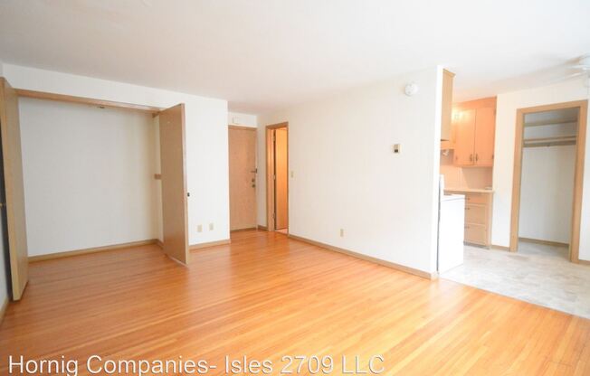 2709 Park Ave