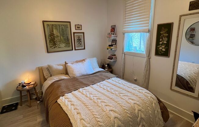 Well Maintained Condo at Creekside