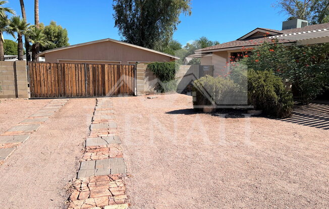 5129 E EMILE ZOLA AVE