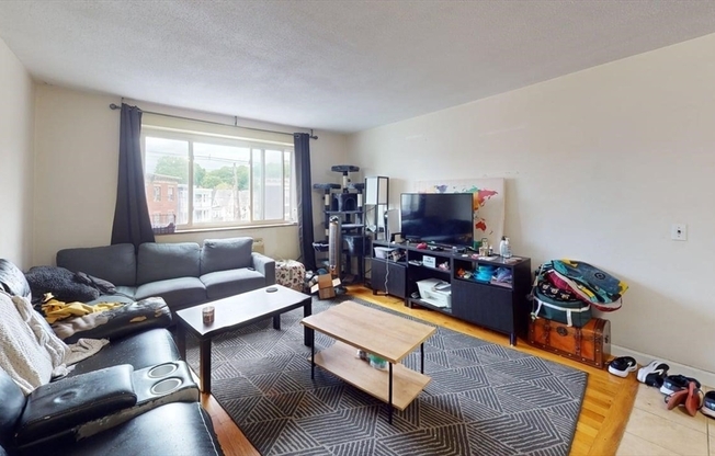 357 FANUEIL ST