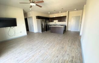 3 beds, 3 baths, 1,129 sqft, $1,710, Unit 302