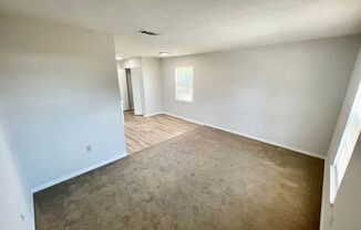 1 bed, 1 bath, $850, Unit C