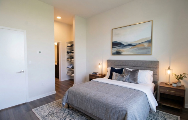 2 beds, 1 bath, 983 sqft, $2,950, Unit 113