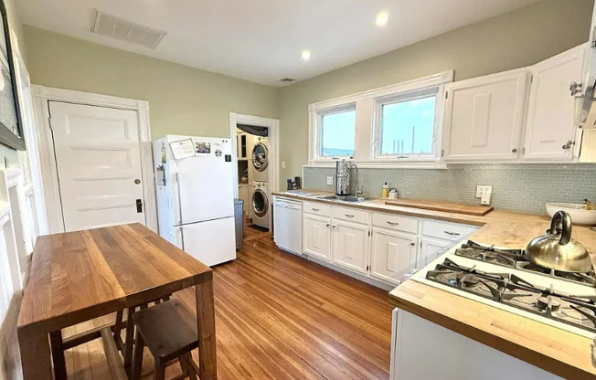 14 SAINT MARTIN ST