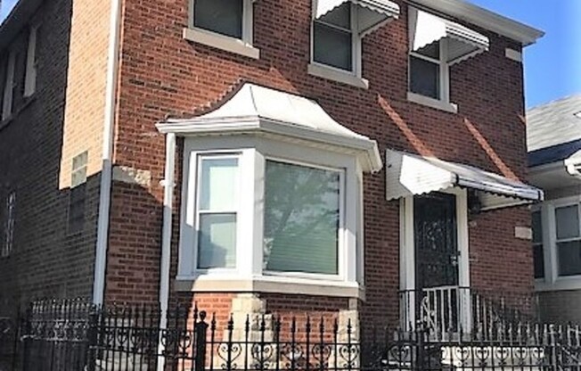 2306 N MASON AVE