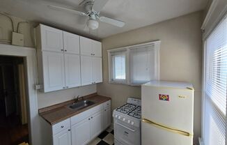 1 bed, 1 bath, $1,325