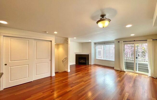 Great Townhome for rent