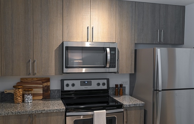 2 beds, 2 baths, 986 sqft, $2,375, Unit 503