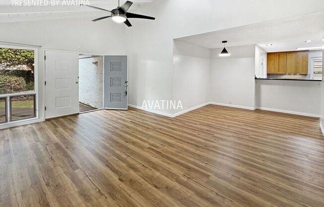 838 HAHAIONE ST