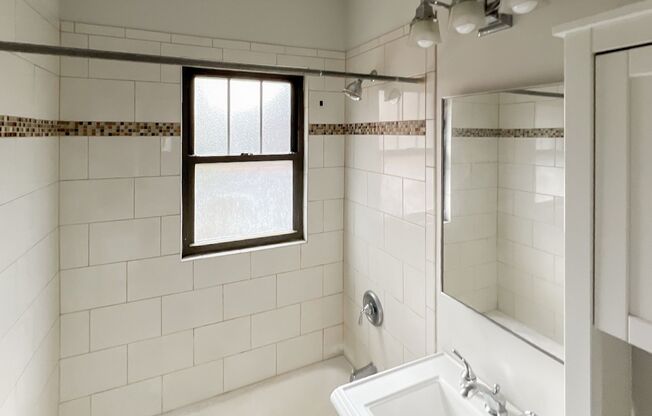 1 bed, 1 bath, 560 sqft, $2,100, Unit 516-309