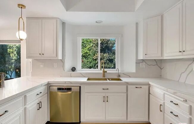 7939 W 80 ST