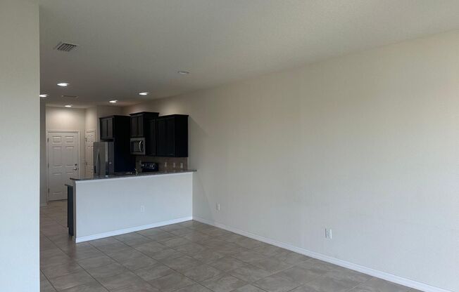 Beautiful Townhome at Magnolia Park!