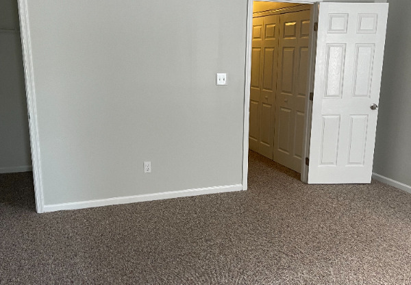 268 WEXFORD DR