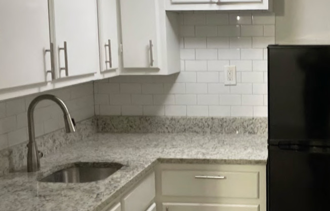 1 bed, 1 bath, 600 sqft, $899, Unit 1729-116