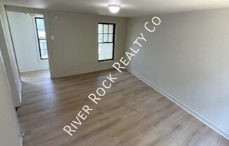 1008 KAVANAUGH BLVD