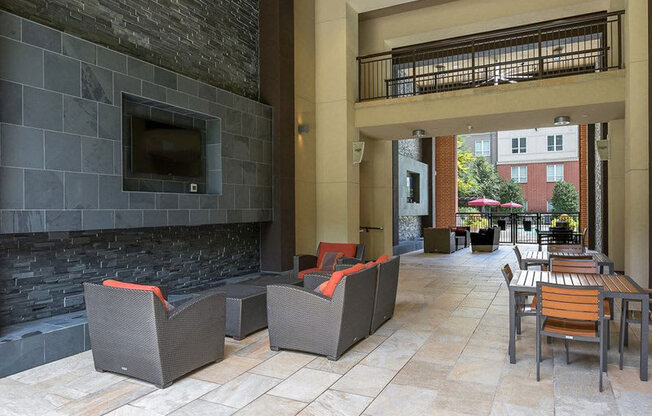 Cityplace Heights Outdoor Lounge Downtown Dallas Apartment